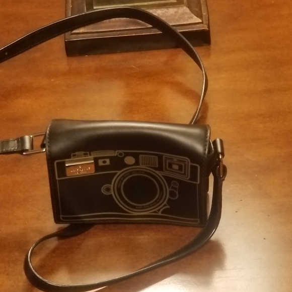 KATE" SPADE" LEMON STREET CAMERA LEATHER CROSSBODY BAG - Picture 4 of 12